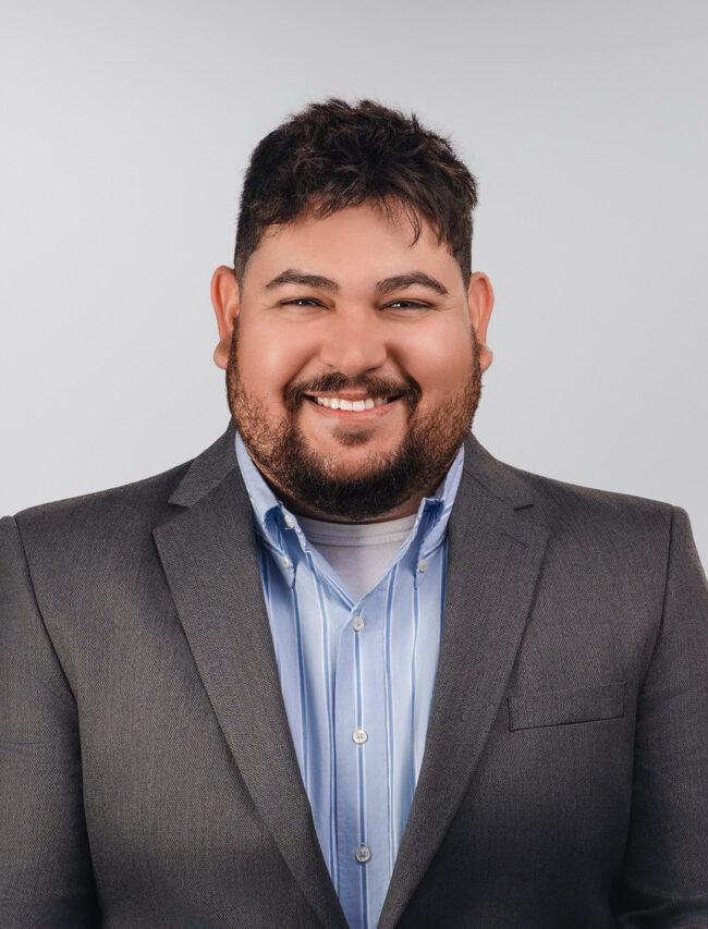 Milton De Aza Construction Manager